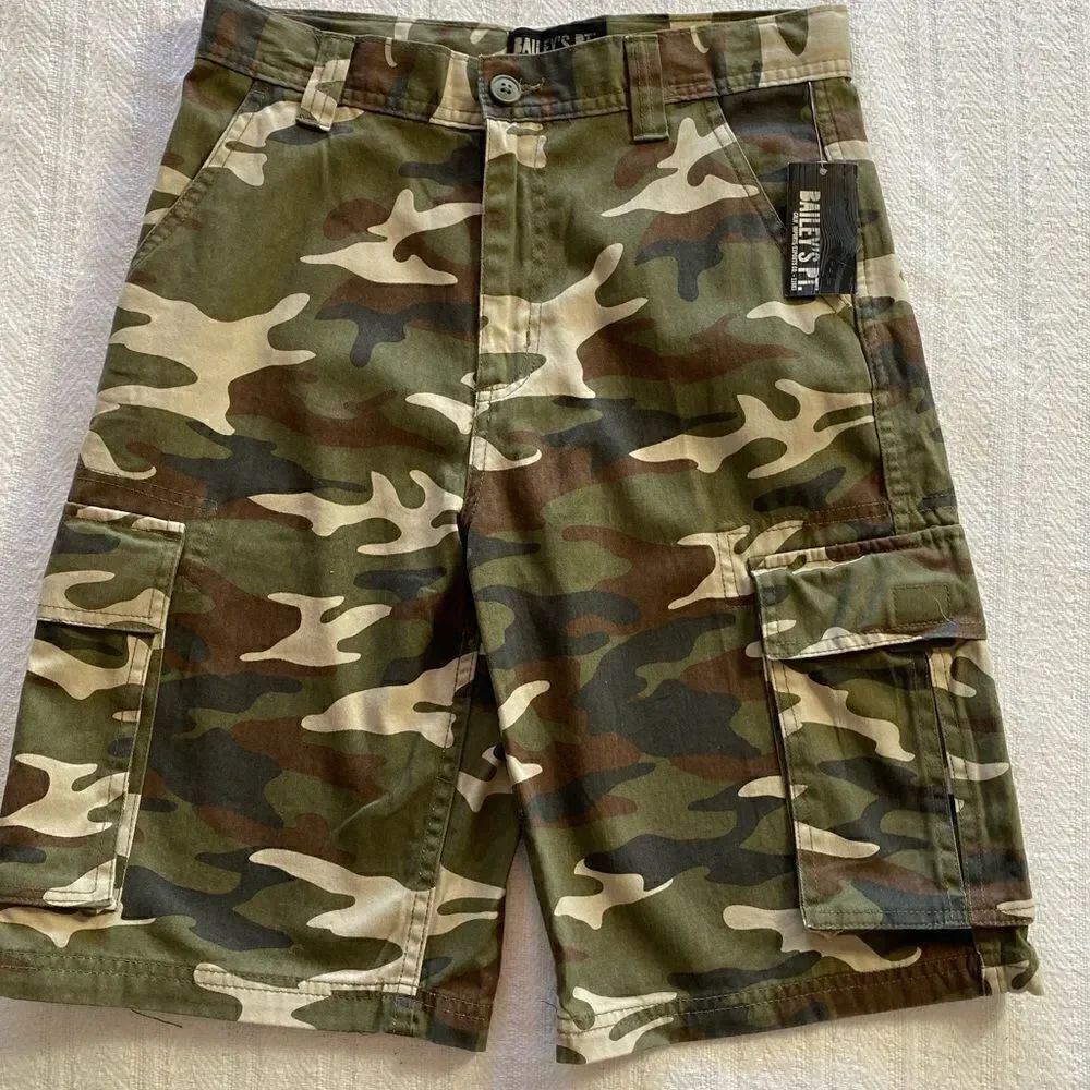 BAILEY'S PT Boys Camo Cargo Shorts NWT